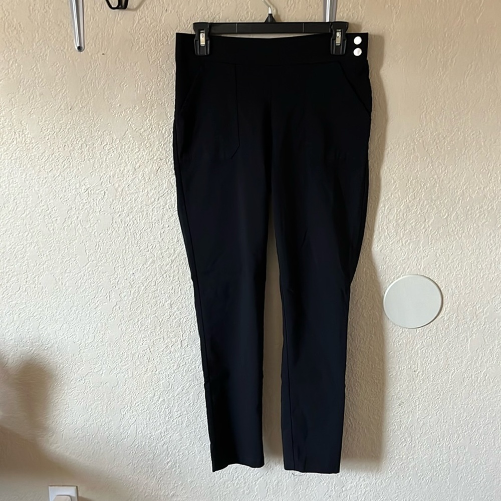 89th & Madison black slacks